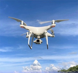 ドローンを使った広範囲測量